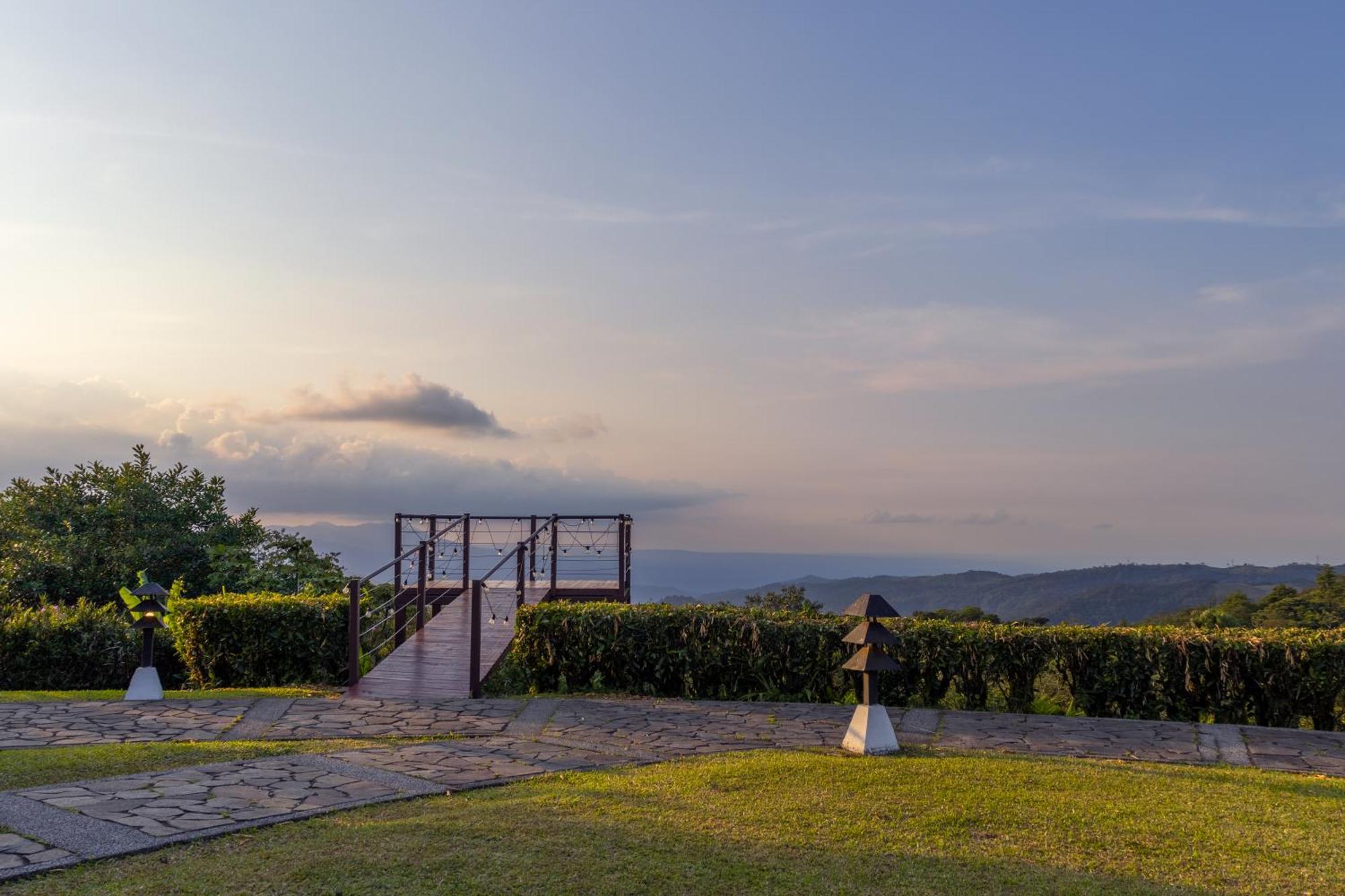 Villa Blanca Cloud Forest Hotel & Retreat San Ramón Εξωτερικό φωτογραφία